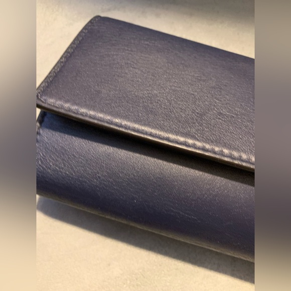 TORY BURCH navy red HEART ❤️CLUTCH NWT✨ - Picture 14 of 15